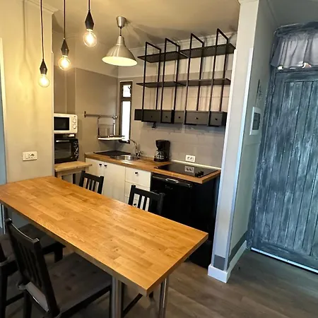 Torres Yomely Americas Playa de las Americas (Tenerife)